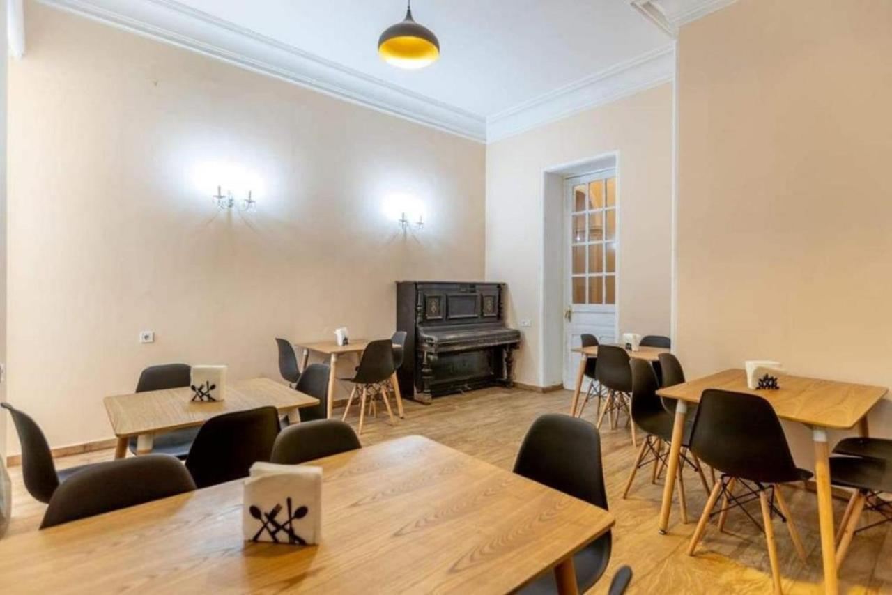 Crypto Hotel Tbilisi Eksteriør bilde