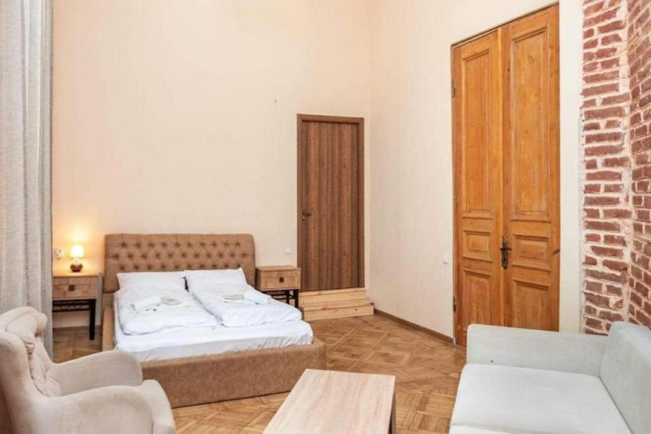Crypto Hotel Tbilisi Eksteriør bilde
