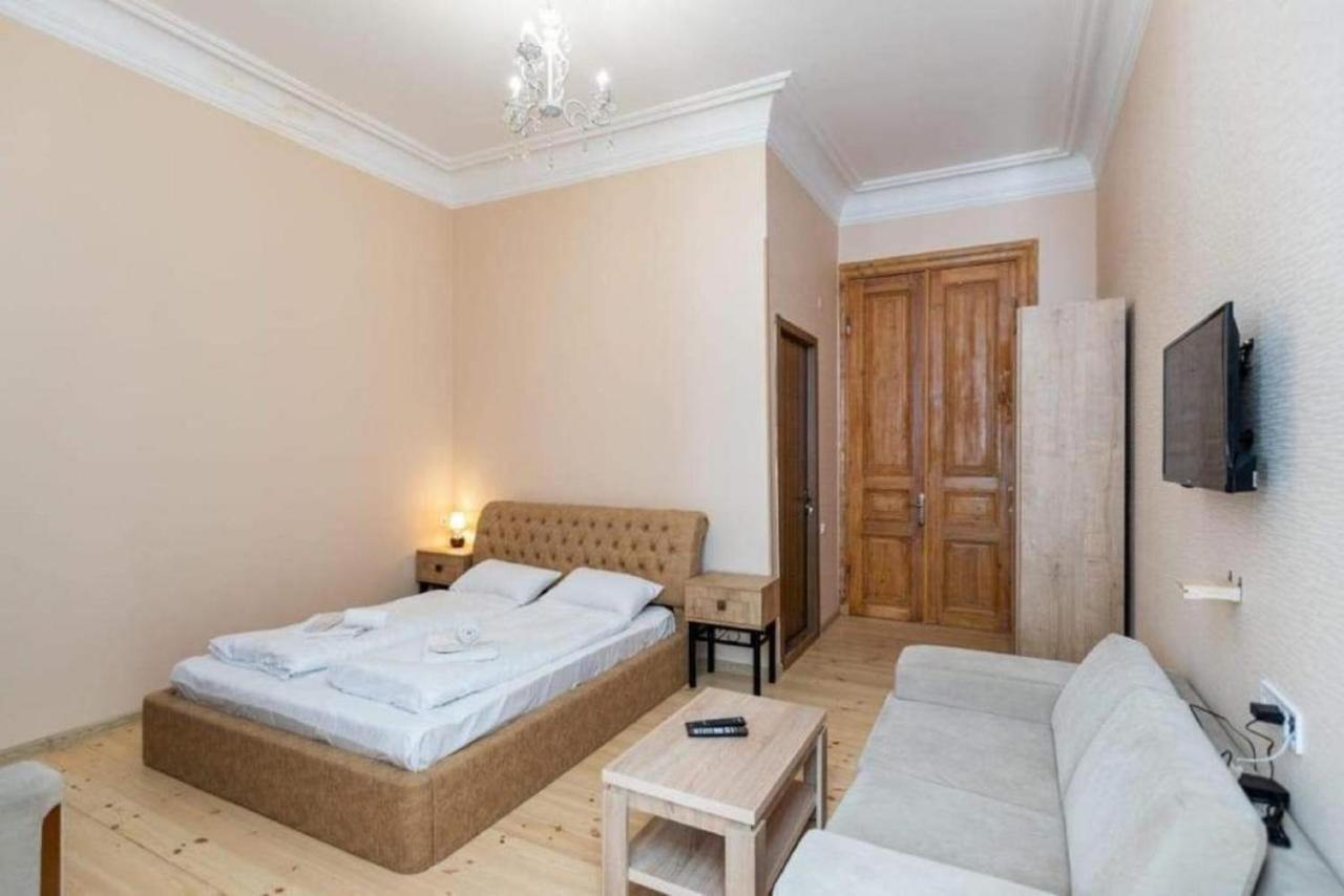 Crypto Hotel Tbilisi Eksteriør bilde